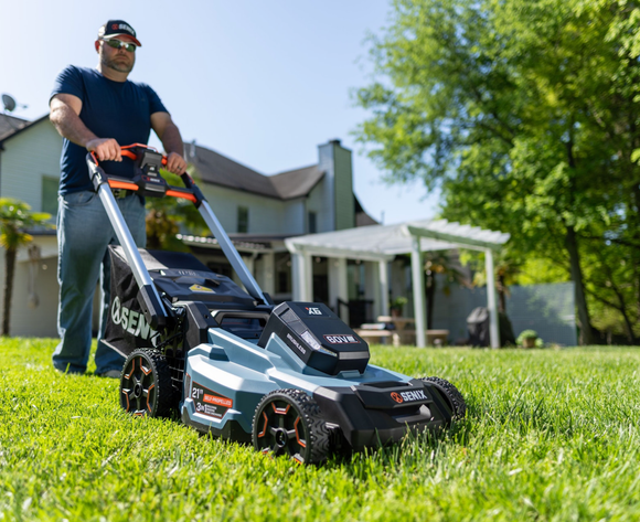 X6 60V Self Propelled Lawn Mower 8.0Ah Kit - Senix