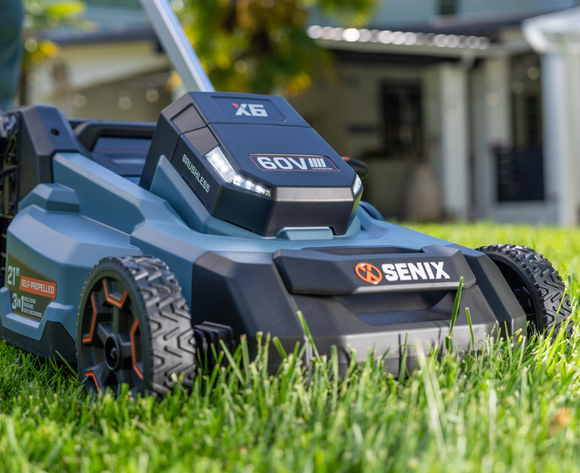 X6 60V Self Propelled Lawn Mower 8.0Ah Kit - Senix